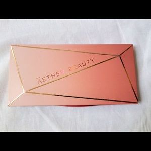 ATHR Beauty - Natural Rose Quartz Crystal Gemstone Palette